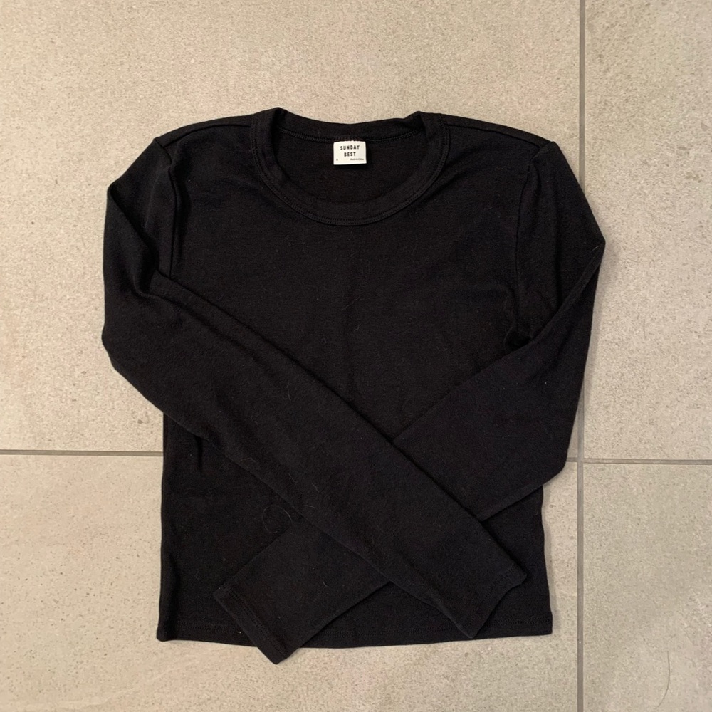 Aritzia- Sunday Best Long Sleeve Tee